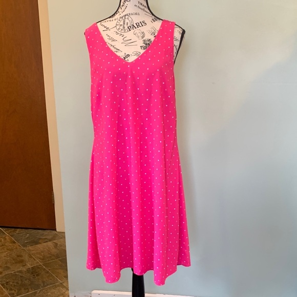 LOFT Dresses & Skirts - LOFT Polka Dot Bright Pink V-Neck Sleeveless Dress Women’s Large